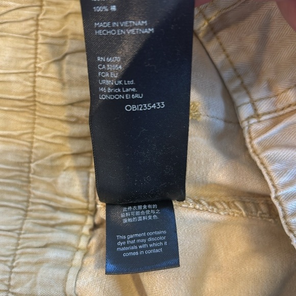 Free People Denim Wash Cargo mini skirt SZ 6 Khaki Yellow Bohemian pockets - Picture 12 of 14